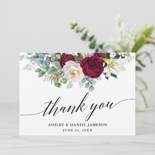 Calligrafie Burgundy Floral Greenery Wedding Bedankkaart (Staand voorkant)