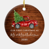 Calligrafie de heer Mrs First Kerstwood Truck Keramisch Ornament (Achterkant)