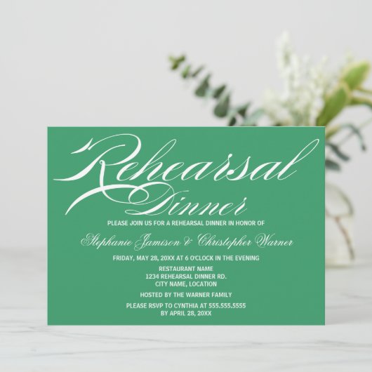 Calligrafie Elegance Green Rehearsal Dinner Kaart (Staand voorkant)