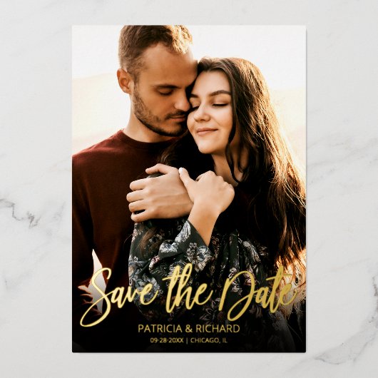 Calligrafie Foto bruiloft bespaart datum Folie Uitnodiging (Voorkant)