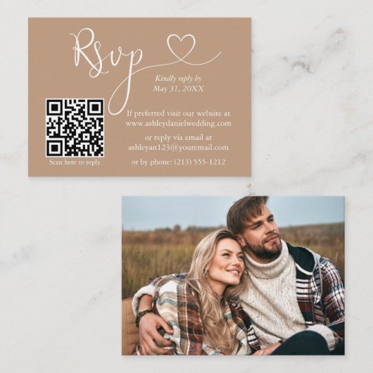 Calligrafie Hartfoto Bindende Taupe QR RSVP Informatiekaartje (Voorkant / Achterkant)