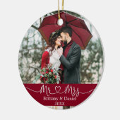 Calligrafie Heart Mr. en Mrs Wedding Burgundy Keramisch Ornament (Links)