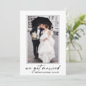 Calligrafie inkt script foto we zijn getrouwd aankondiging (Staand voorkant)