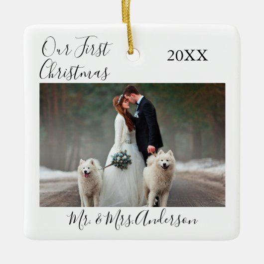 Calligrafie Ons eerste kerstfotohuwelijk Keramisch Ornament (Voorkant)