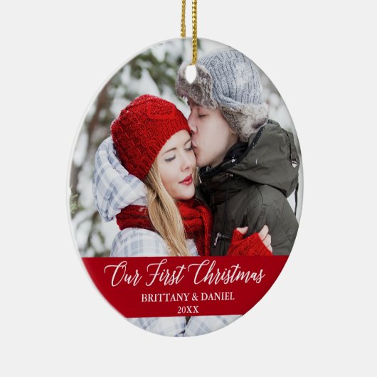 Calligrafie Onze eerste kerstfeestelijke foto Rood Keramisch Ornament (Rechts)
