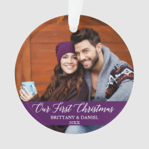 Calligrafie Onze eerste kerstfoto Paars Ornament
