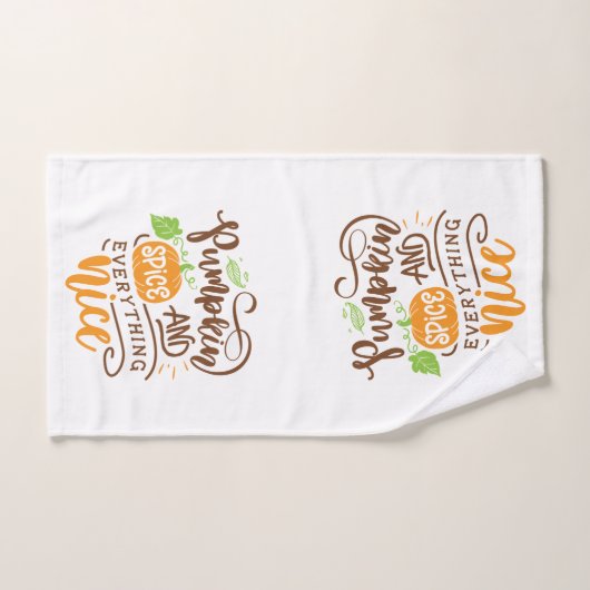 Calligrafie Pumpkin Spice en alles Nice Bad Handdoek (Handdoek)