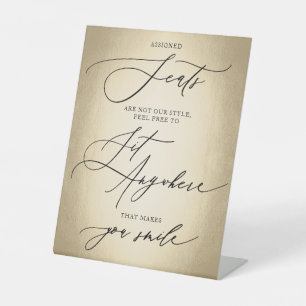 Calligrafie Script Gold Sit Anywhere Wedding Reclamebord Met Voetstuk