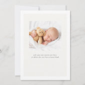 Calligrafiescript introduceert Neutral Baby Modern Aankondiging (Achterkant)