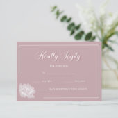 Calligraphy Blush Pink and White Floral Wedding RSVP Kaartje (Staand voorkant)