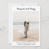 Calligraphy Married and Merry Light Gray Text Feestdagenkaart (Voorkant)