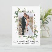 Calligraphy Red Heart Married and Merry Photo Feestdagenkaart (Staand voorkant)