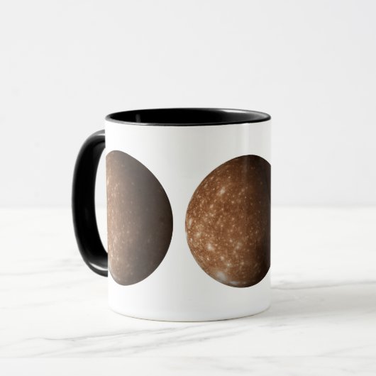 Callisto Mok (Voorkant links)