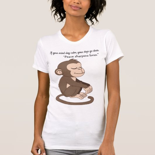 Calm Confidence Monkey – Minimal Lifestyle T-Shirt (Voorkant)