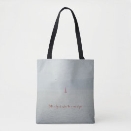 Calm winter zee en rode vuurtoren tote bag