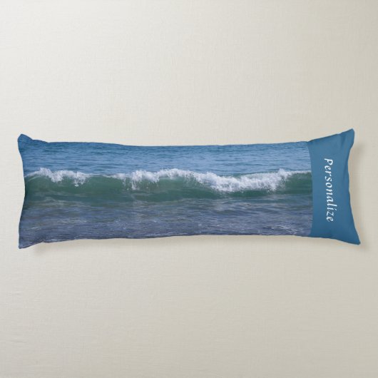 Calming Ocean Waves Tide Blue, aangepast Beddengoe Lichaamskussen (Achterkant)