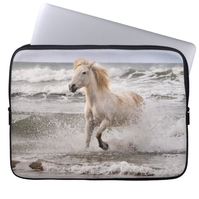 Camargue Horse die geen Surf meer heeft Laptop Sleeve (Voorkant)