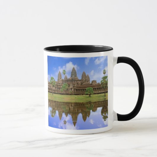 Cambodia, Kampuchea, Angkor Wat tempel. Mok (Rechts)