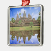 Cambodja, Kampuchea, Angkor Wat tempel. Metalen Ornament (Links)