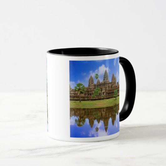 Cambodja, Kampuchea, Angkor Wat tempel. Mok (Voorkant rechts)