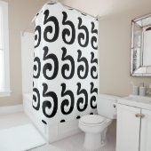 Cambodjaans nummer 6 / Six / ៦ (Pram Mucharj) Khme Douchegordijn (In situ)