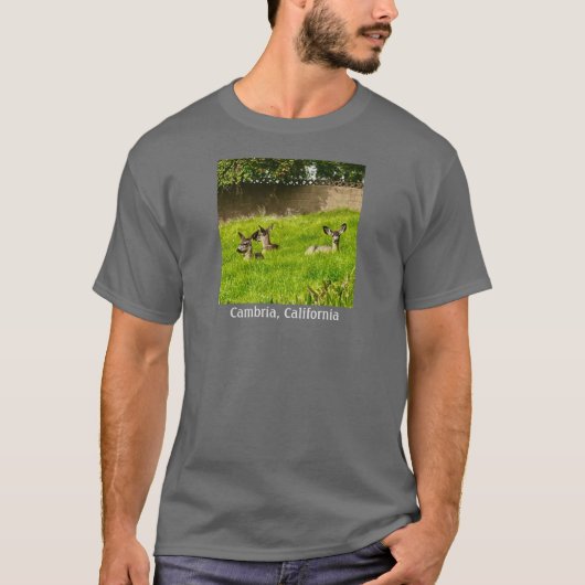 Cambria, CA-populatie: 6,789; Herten: 3 T-shirt (Voorkant)