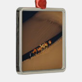 Camel caravan op de woestijn, Dunhuang, Gansu Metalen Ornament (Rechts)