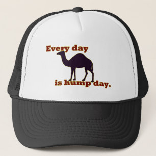 Camel "Elke dag is Hump Day" Trucker Pet