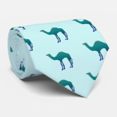 Camel in Teals Stropdas (Opgerold)