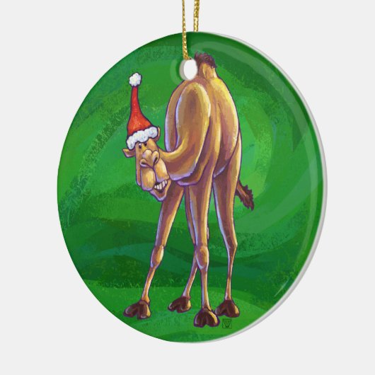 Camel Kerstmis op groen Keramisch Ornament (Links)