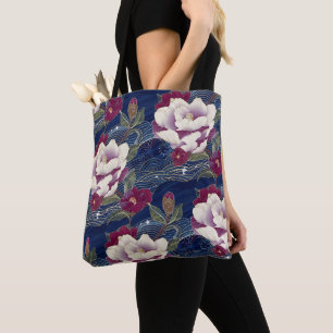 Camelia's op donkerblauw tote bag