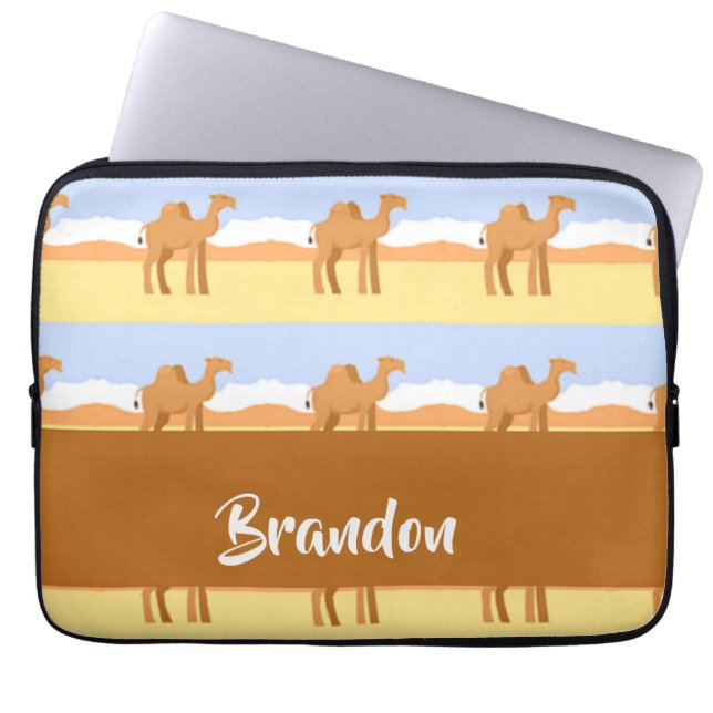 Camels standing in the desert pattern laptop sleeve (Voorkant)
