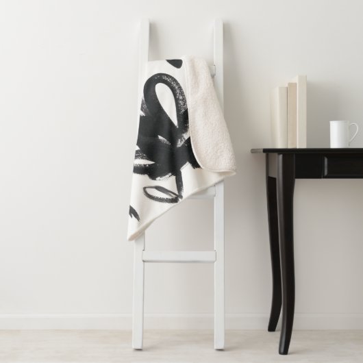 Cameo Bloom - Zwart-wit Sherpa Deken (In situ)