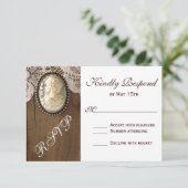 Cameo Brooch Lace Wood Wedding RSVP-kaarten RSVP Kaartje (Staand voorkant)