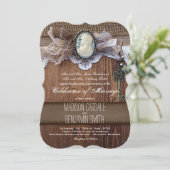  Cameo Key Burlap Wood Wedding nodigt uit Kaart (Staand voorkant)