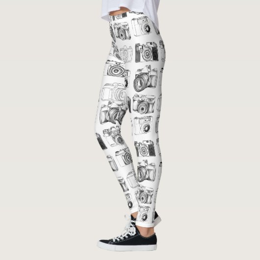 Camera Leggings (Links)