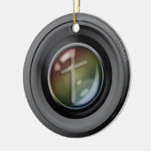 Camera Lens Ornament. Focus op Jezus. Keramisch Ornament (Links)