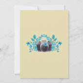 Camera met blauwe bladeren en vlinders van zaterda kaart (Achterkant)