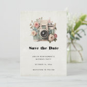 Camera met bloemen Retro Pastel Afbeelding Save The Date (Staand voorkant)