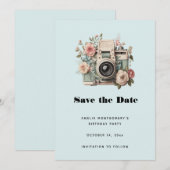 Camera met bloemen Retro Pastel Afbeelding Save The Date (Voorkant / Achterkant)