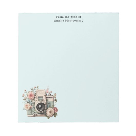 Camera met bloemen Retro Pastel Notitieblok (Voorkant)