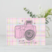 Camera Smile Birthday Uitnodiging (Staand voorkant)