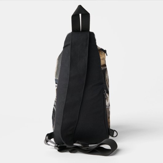  camera's met  print sling bag (Achterkant)