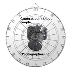 Camera's schieten geen mensen neer dartbord