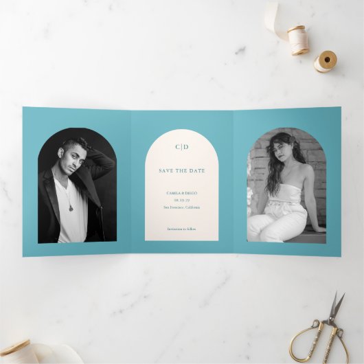 Camila Aqua Arch Modern Wedding Save the Date Drieluik Aankondiging (Binnen)