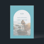 Camila Aqua Arch Moderne bruiloft Kaart<br><div class="desc">Moderne bruiloft uitnodiging met uw monogram samen met uw gegevens over uw favoriete foto in een boog over een turquoise / aqua / blauwgroen achtergrond. De sjabloon bevat een eenvoudige bedekking zodat de tekst over uw afbeelding kan shows en kan worden verwijderd in het ontwerpbewerkingshulpmiddel. Dit eenvoudige maar elegante ontwerp...</div>