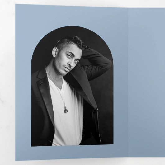 Camila Dusty Blue Modern Wedding Save the Date Drieluik Aankondiging (Binnenzijde eerst)