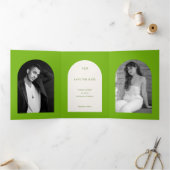 Camila Green Arch Modern Wedding Save the Date Drieluik Aankondiging (Binnen)