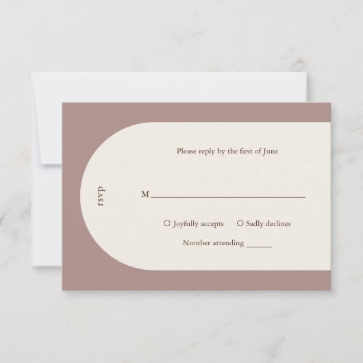 Camila Taupe Arch Moderne bruiloft RSVP Kaartje (Voorkant)
