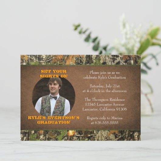 Camo Afstuderen Foto-uitnodigingen Kaart (Staand voorkant)